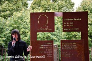 Monumento a don Dante Bernini