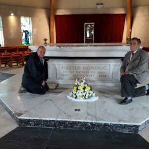 Presidente e tesoriere dell'associazione viterbese in visita alla tomba del beato Bàrberi 