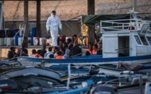 Migranti Lampedusa 